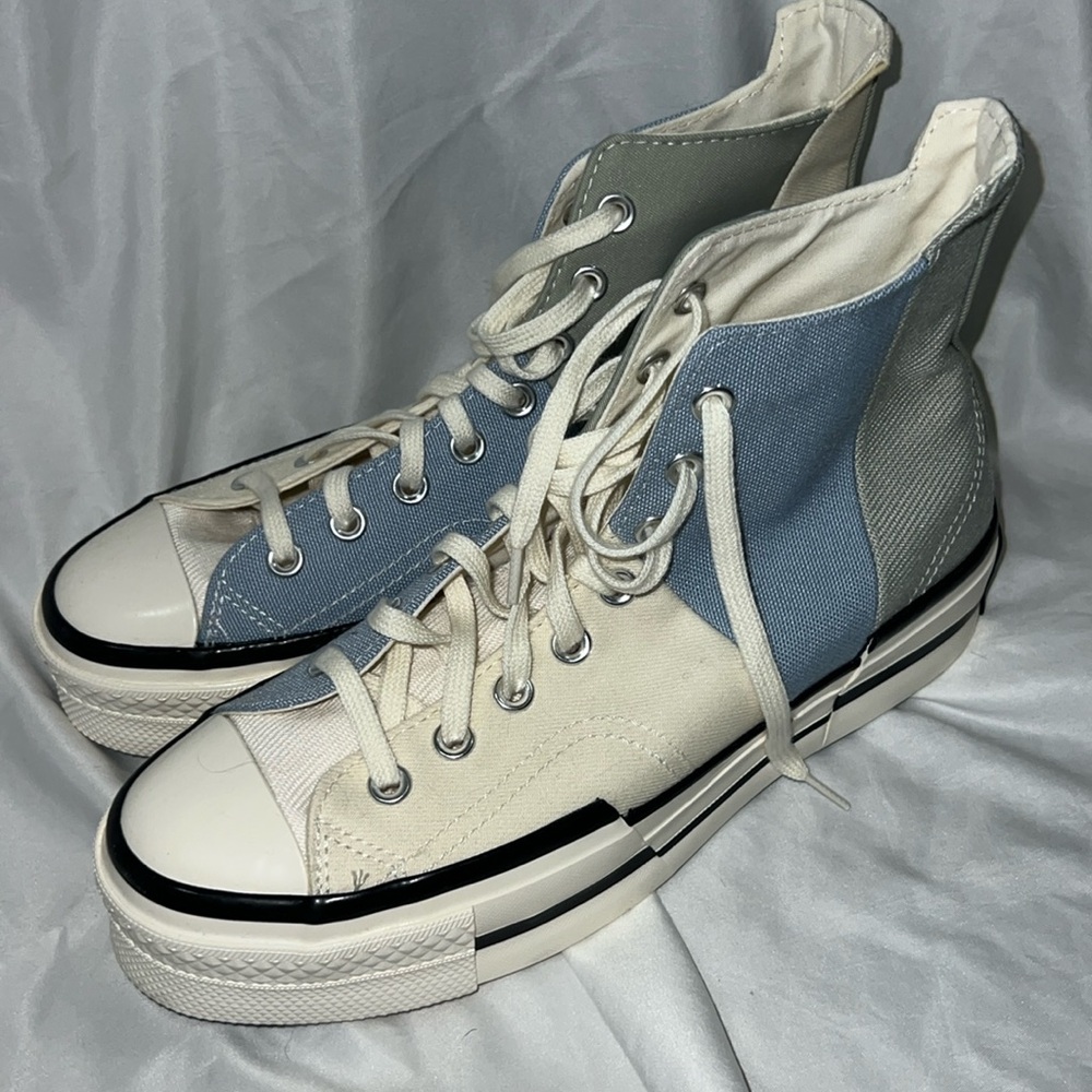 NWOT CHUCK 70 PLUS